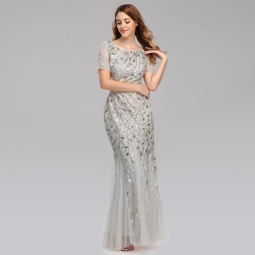 Robe Cocktail Dos nu