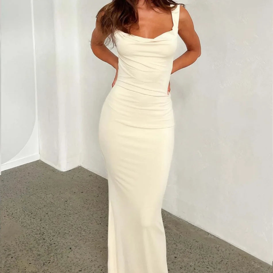 Robe Moulante Dos nu