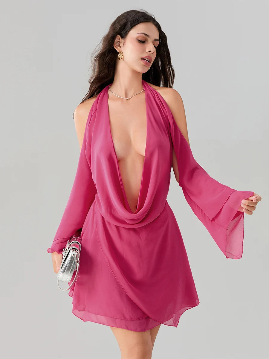 Robe courte dos nu plongeant