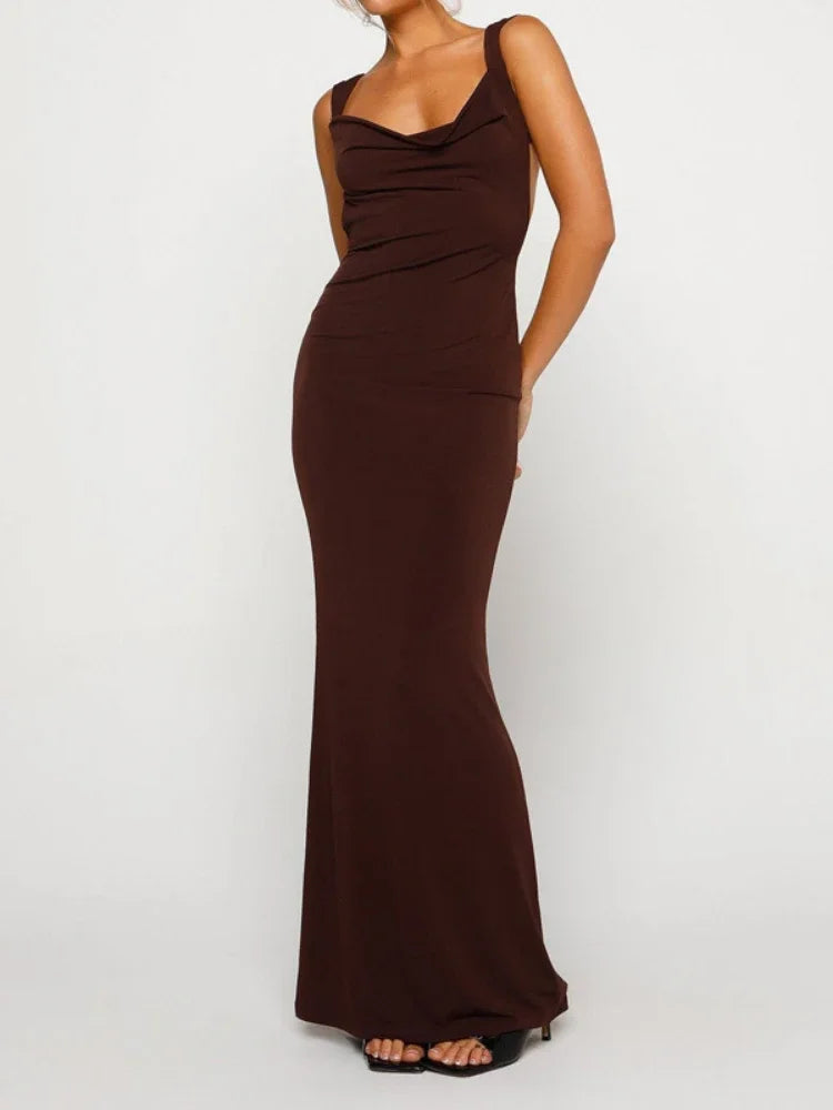Robe Moulante Dos nu