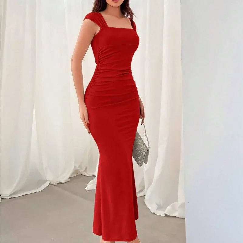 Robe Rouge Dos nu