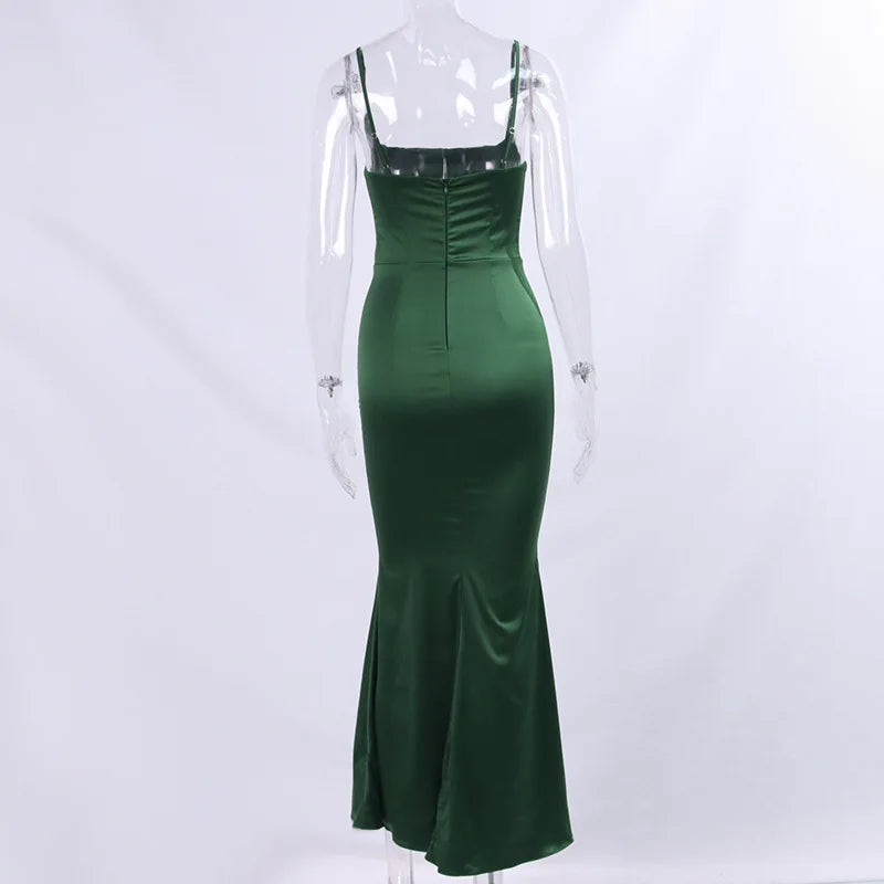 Robe Verte Dos nu