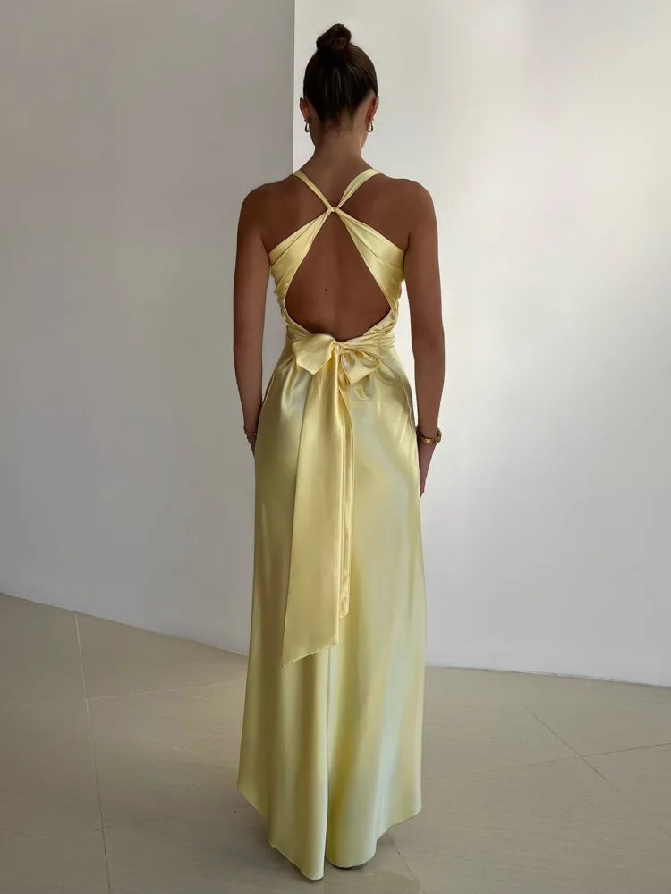 Robe Satin Dos nu