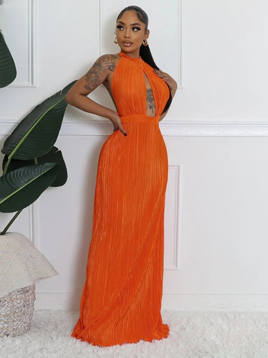 Robe Orange Dos nu